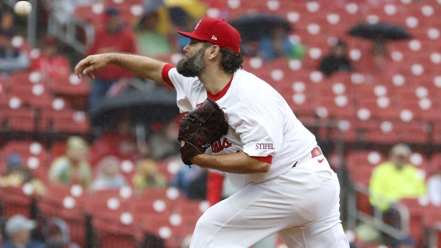 Lance Lynn takes mound for Cardinals in Game 2 of series at Oakland: First Pitch